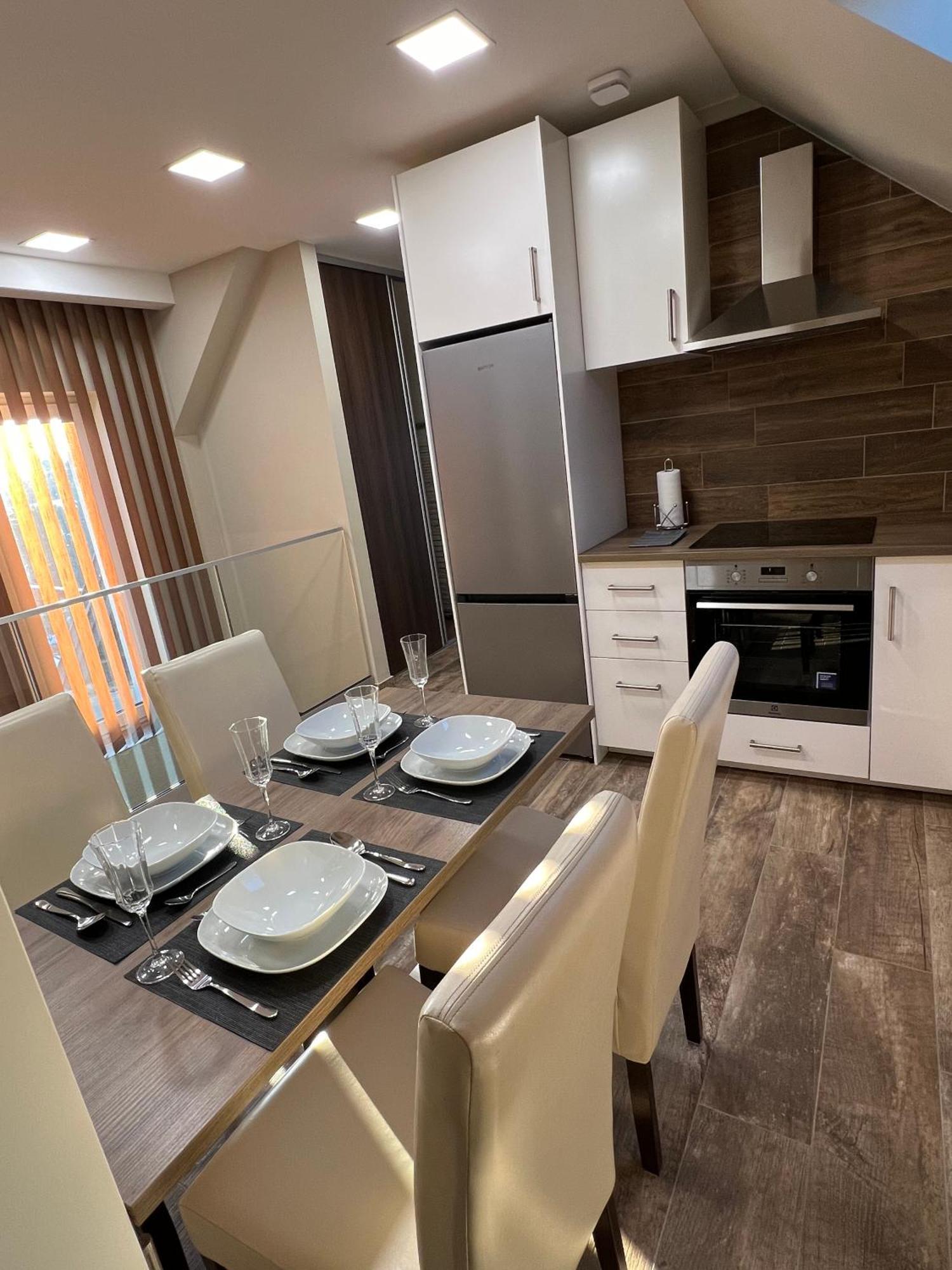 Apartament True Gem At The Airport By Newave