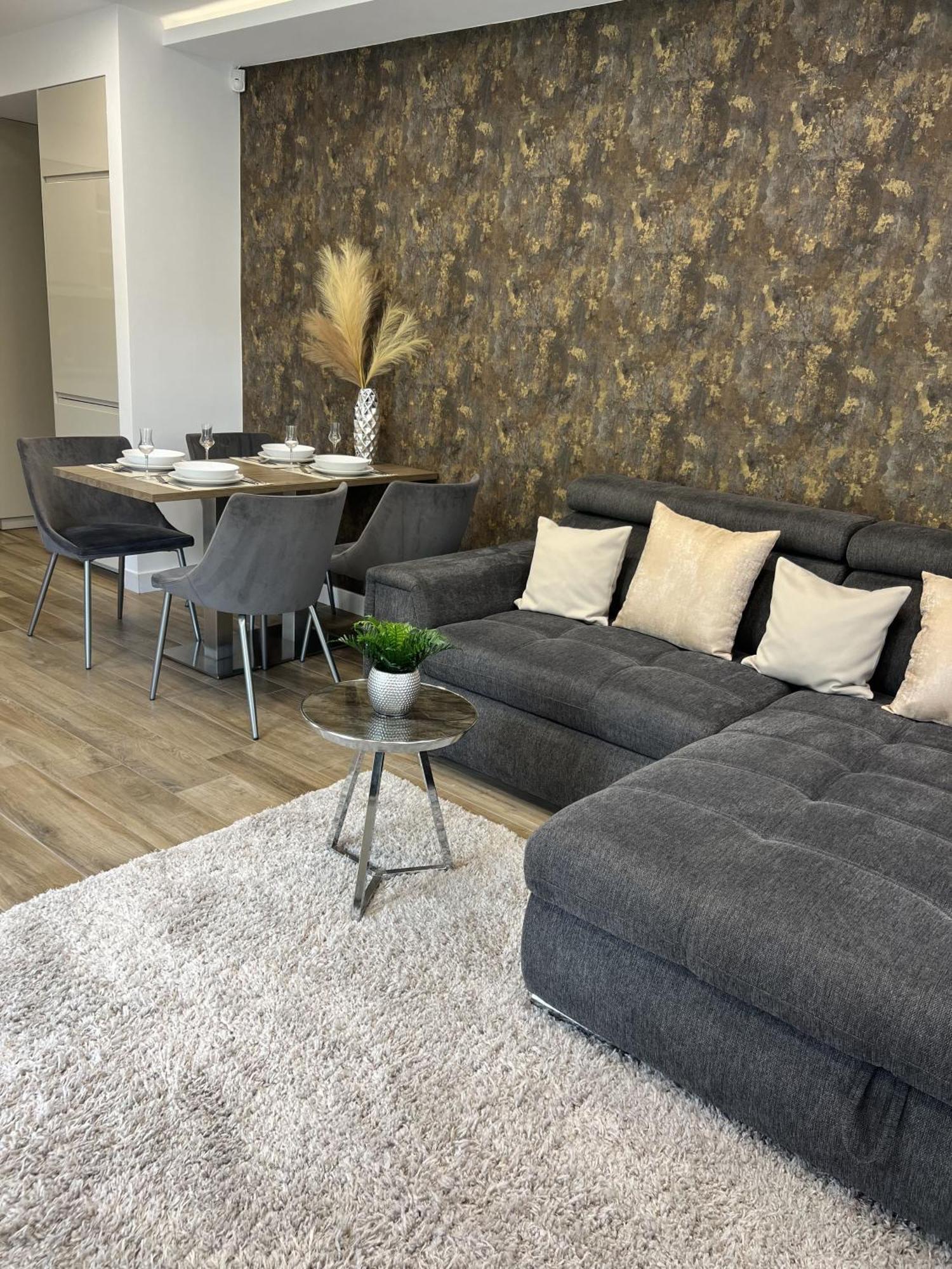 Apartament True Gem At The Airport By Newave